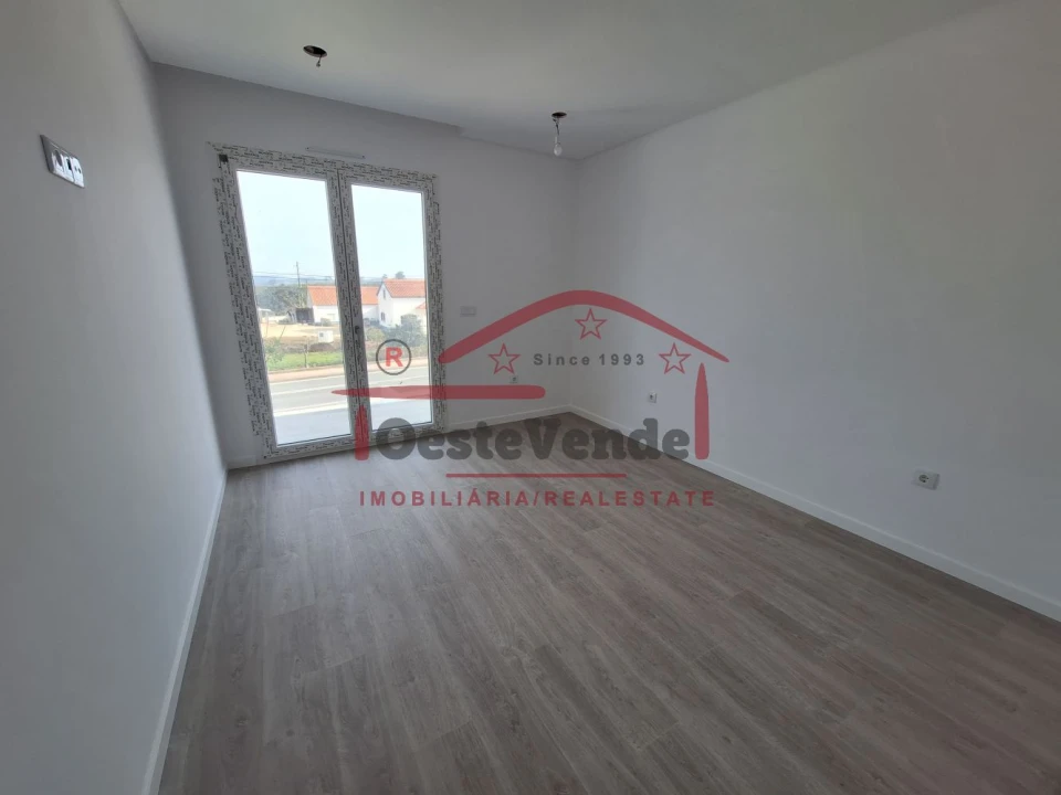 Moradia T3 para Venda em Cadaval e Pêro Moniz Foto 28