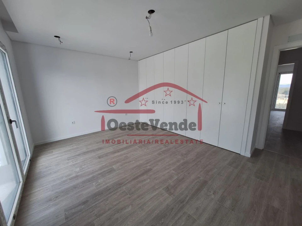 Moradia T3 para Venda em Cadaval e Pêro Moniz Foto 36