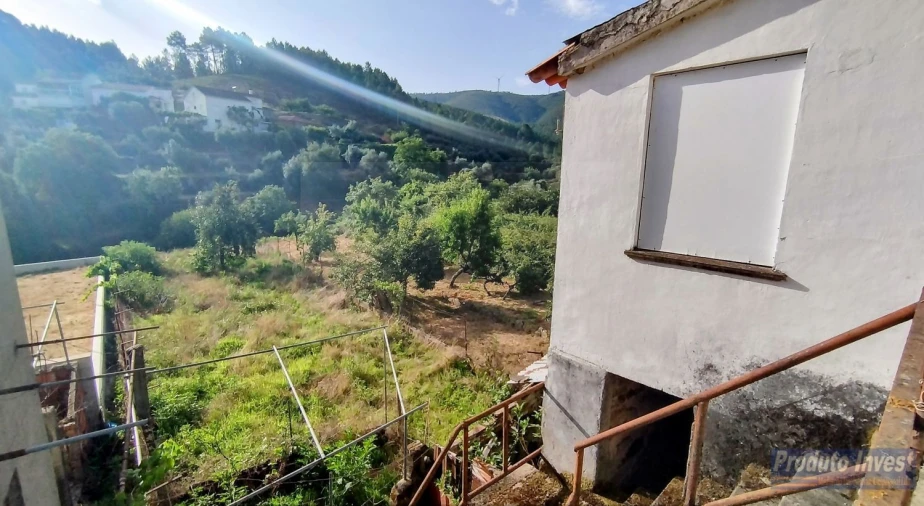 Moradia T3 para Venda em Castelejo Foto 18