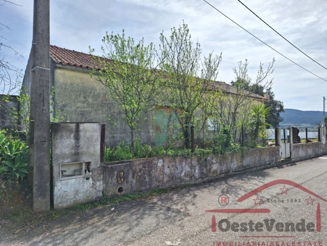 Moradia T2 para Venda em Lamas e Cercal Foto 7