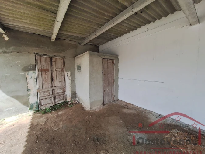 Moradia T2 para Venda em Lamas e Cercal Foto 34