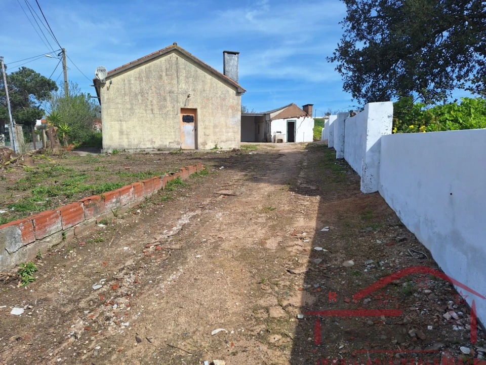 Moradia T2 para Venda em Lamas e Cercal Foto 12