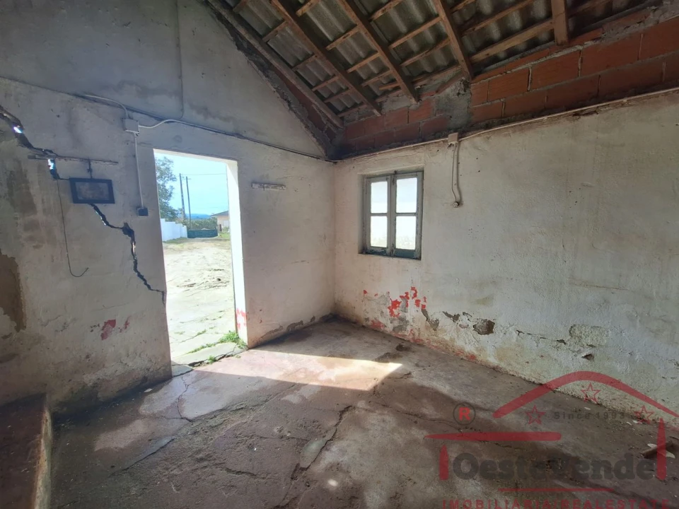 Moradia T2 para Venda em Lamas e Cercal Foto 33