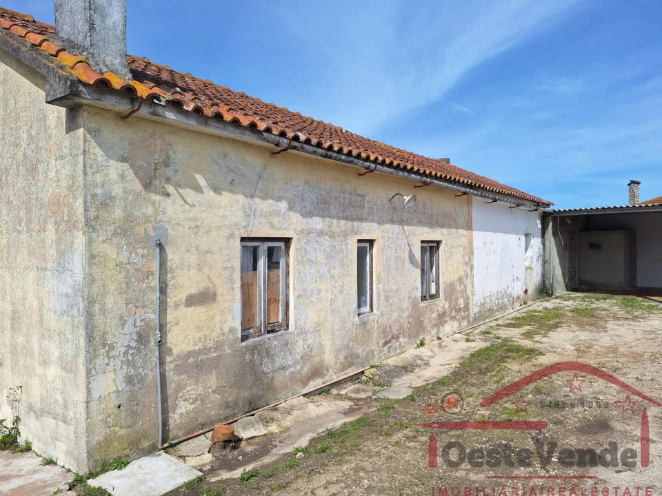 Moradia T2 para Venda em Lamas e Cercal Foto 9