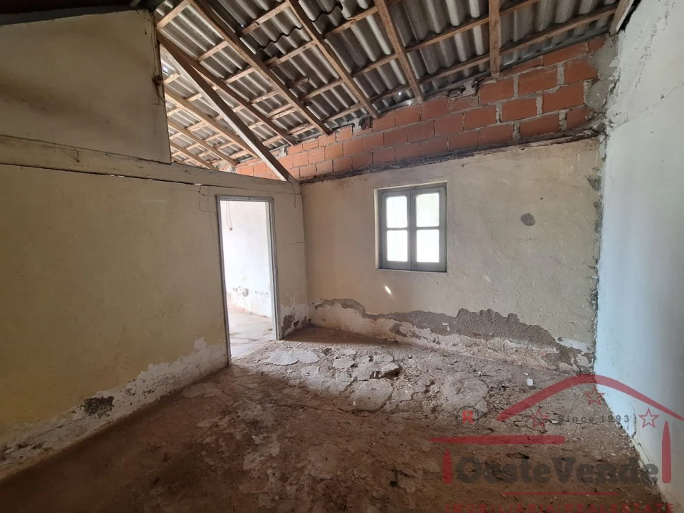 Moradia T2 para Venda em Lamas e Cercal Foto 32