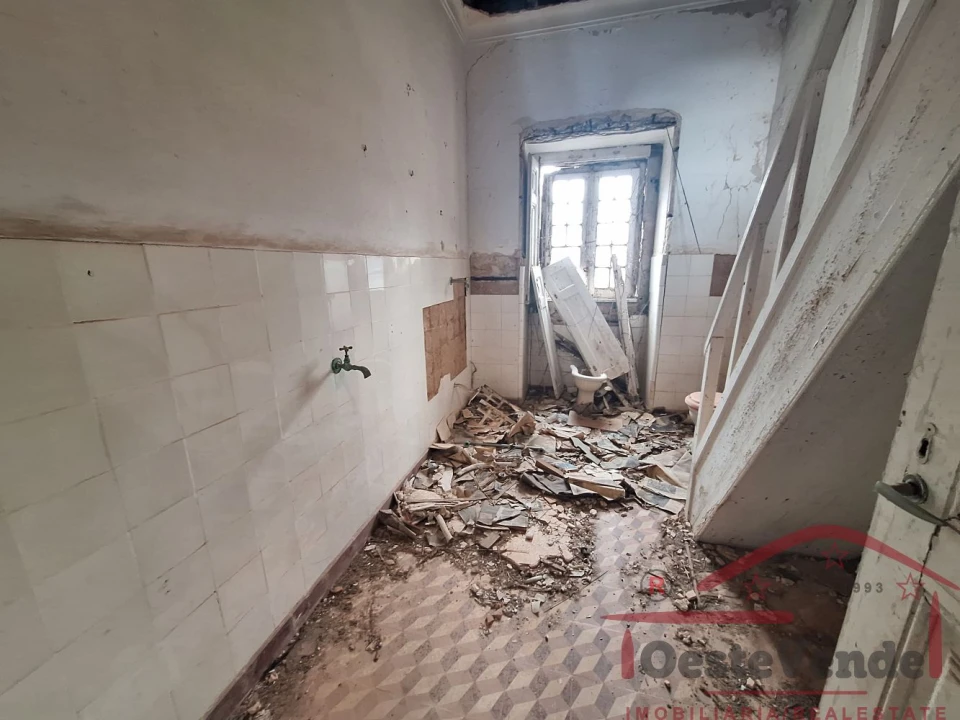 Moradia T6 para Venda em Lamas e Cercal Foto 19