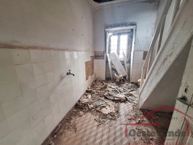 Moradia T6 para Venda em Lamas e Cercal Foto 19