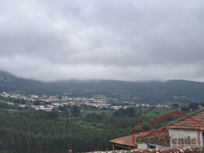 Moradia T6 para Venda em Lamas e Cercal Foto 23