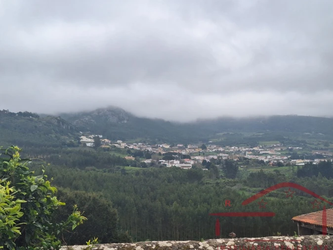 Moradia T6 para Venda em Lamas e Cercal Foto 22