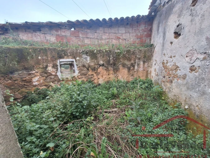 Moradia T0 para Venda em Lamas e Cercal Foto 12