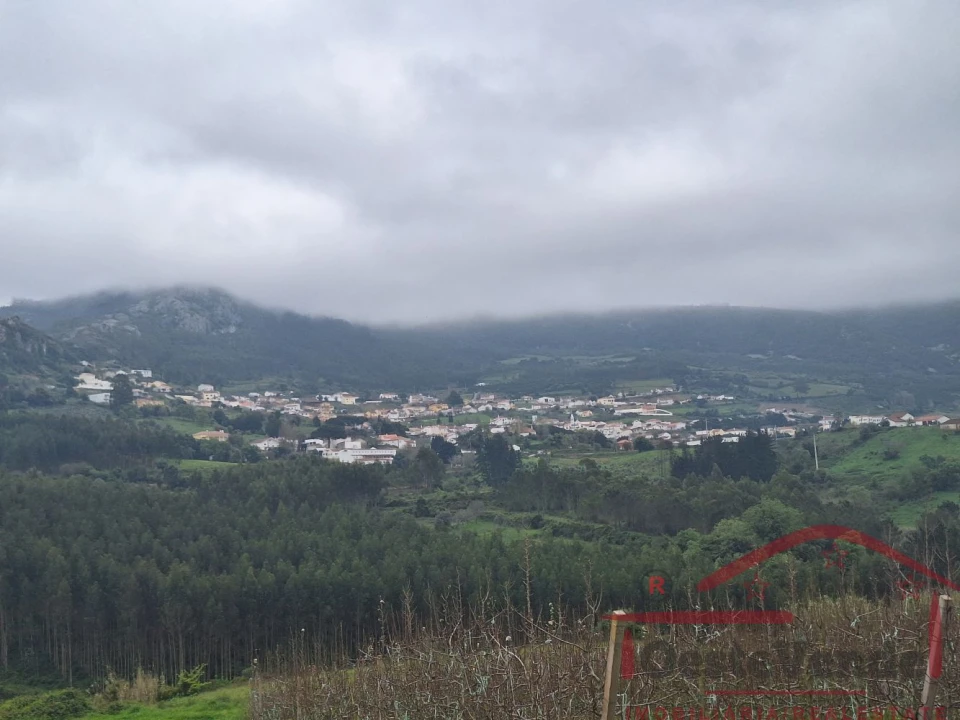 Moradia T0 para Venda em Lamas e Cercal Foto 13