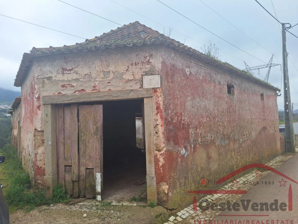 Moradia T0 para Venda em Lamas e Cercal Foto 2