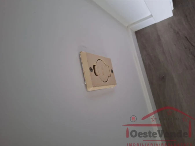 Apartamento T2 para Venda em Bombarral e Vale Covo Foto 36