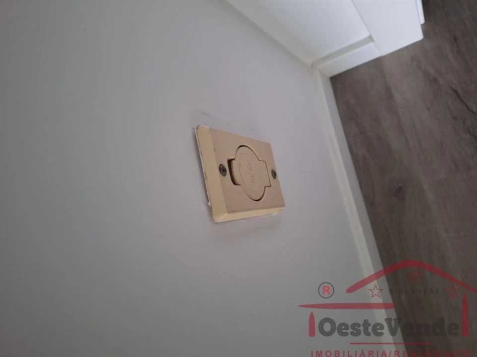 Apartamento T2 para Venda em Bombarral e Vale Covo Foto 36