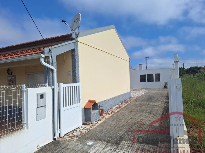 Moradia T2 para Venda em Lamas e Cercal Foto 5