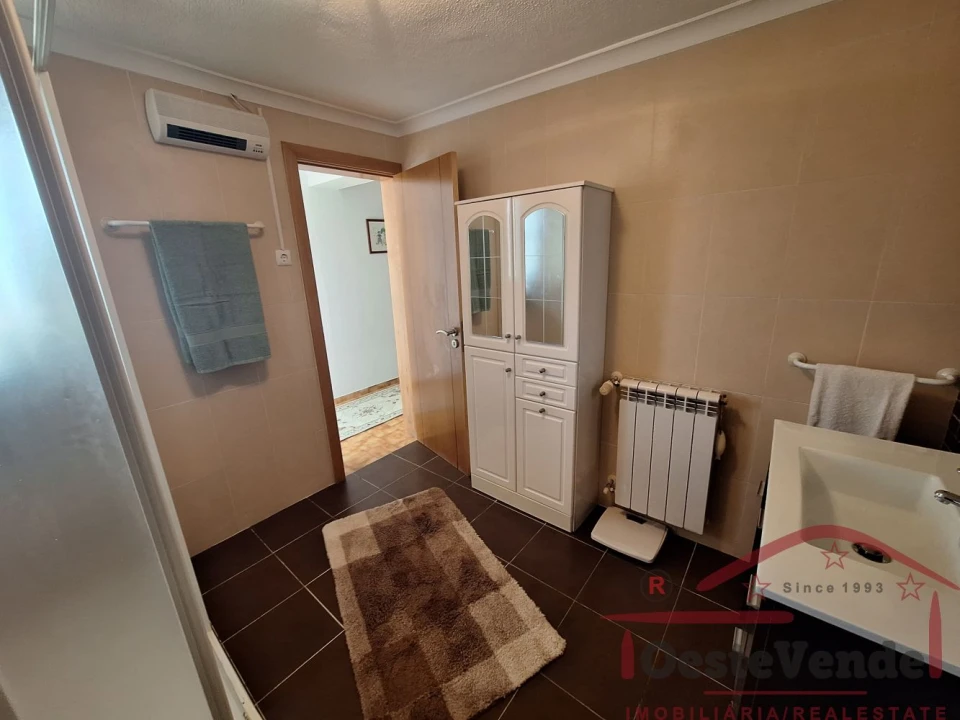 Moradia T2 para Venda em Lamas e Cercal Foto 23