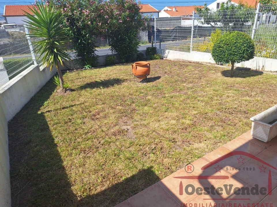 Moradia T2 para Venda em Lamas e Cercal Foto 4