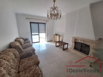 Apartamento T3 para Venda em Nossa Senhora do Pópulo, Coto e São Gregório