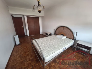 Apartamento T3 para Venda em Nossa Senhora do Pópulo, Coto e São Gregório