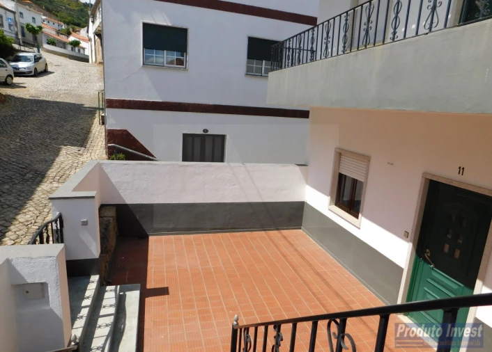 Moradia T6 para Venda em Alpedrinha Foto 11