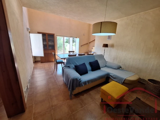 Moradia T2 para Venda em Peral Foto 22