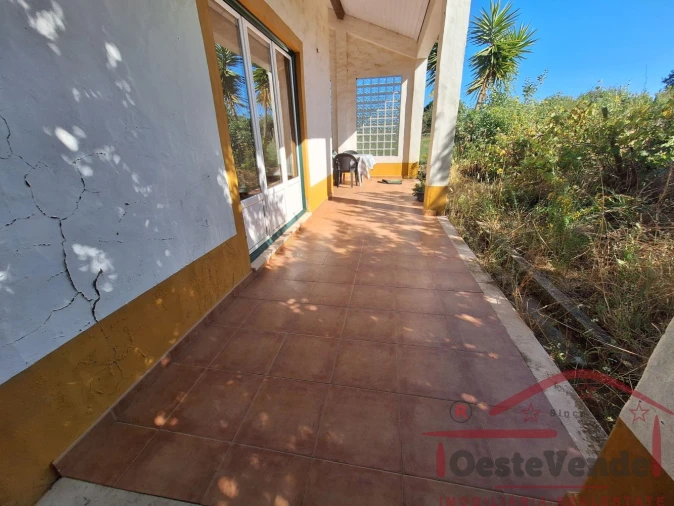 Moradia T2 para Venda em Peral Foto 15