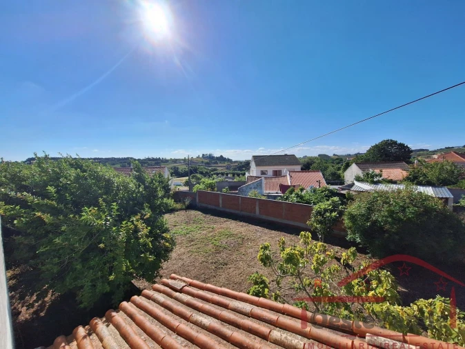 Moradia T2 para Venda em Peral Foto 57