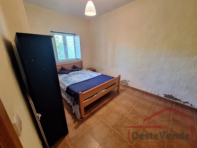 Moradia T2 para Venda em Peral Foto 32