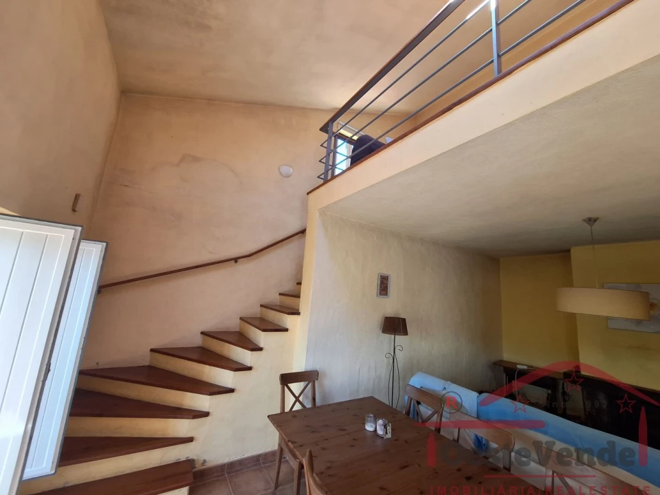 Moradia T2 para Venda em Peral Foto 20