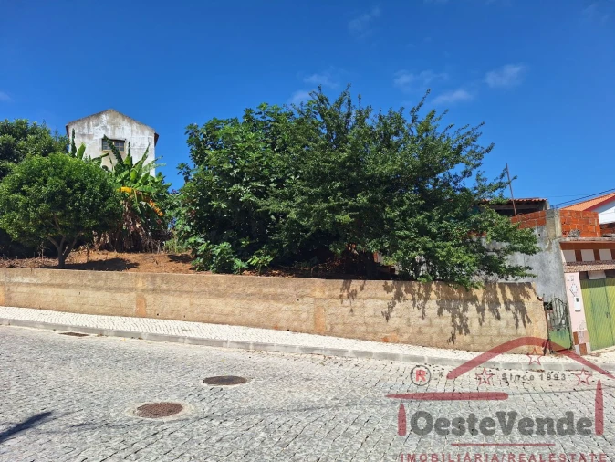 Garagem para Venda em Cadaval e Pêro Moniz Foto 9