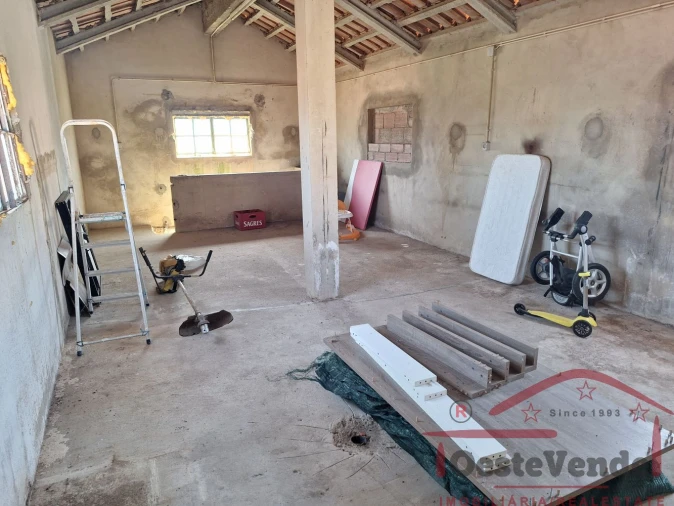 Garagem para Venda em Cadaval e Pêro Moniz Foto 15