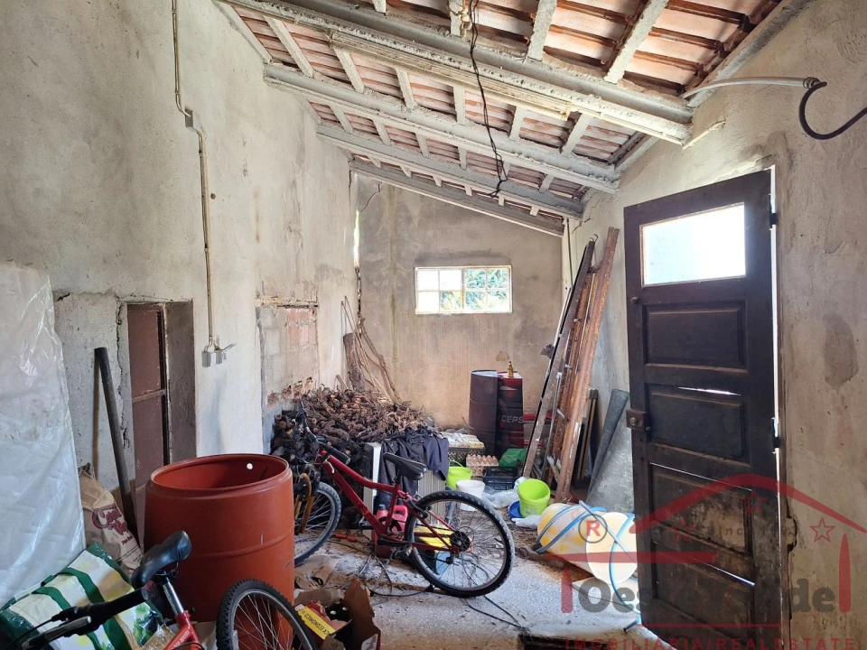 Garagem para Venda em Cadaval e Pêro Moniz Foto 27