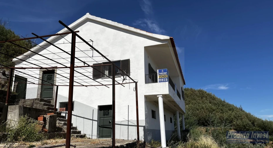 Moradia T2 para Venda em Alpedrinha Foto 1