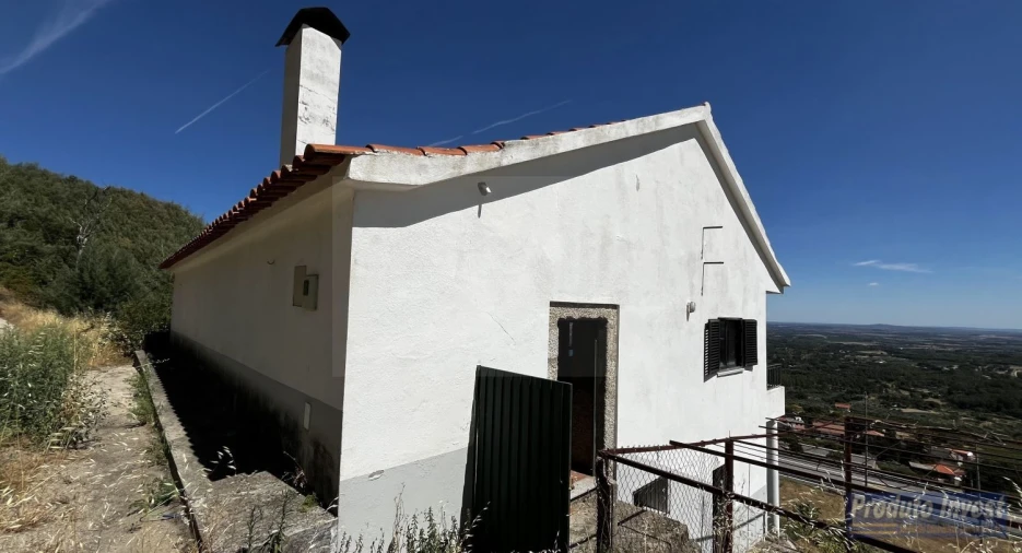 Moradia T2 para Venda em Alpedrinha Foto 28