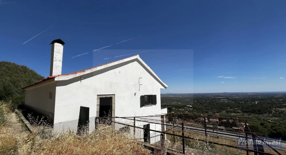 Moradia T2 para Venda em Alpedrinha Foto 27