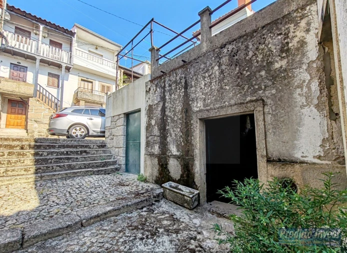 Moradia T3 para Venda em Alpedrinha Foto 4