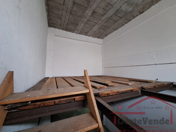 Garagem para Venda em Cadaval e Pêro Moniz Foto 4