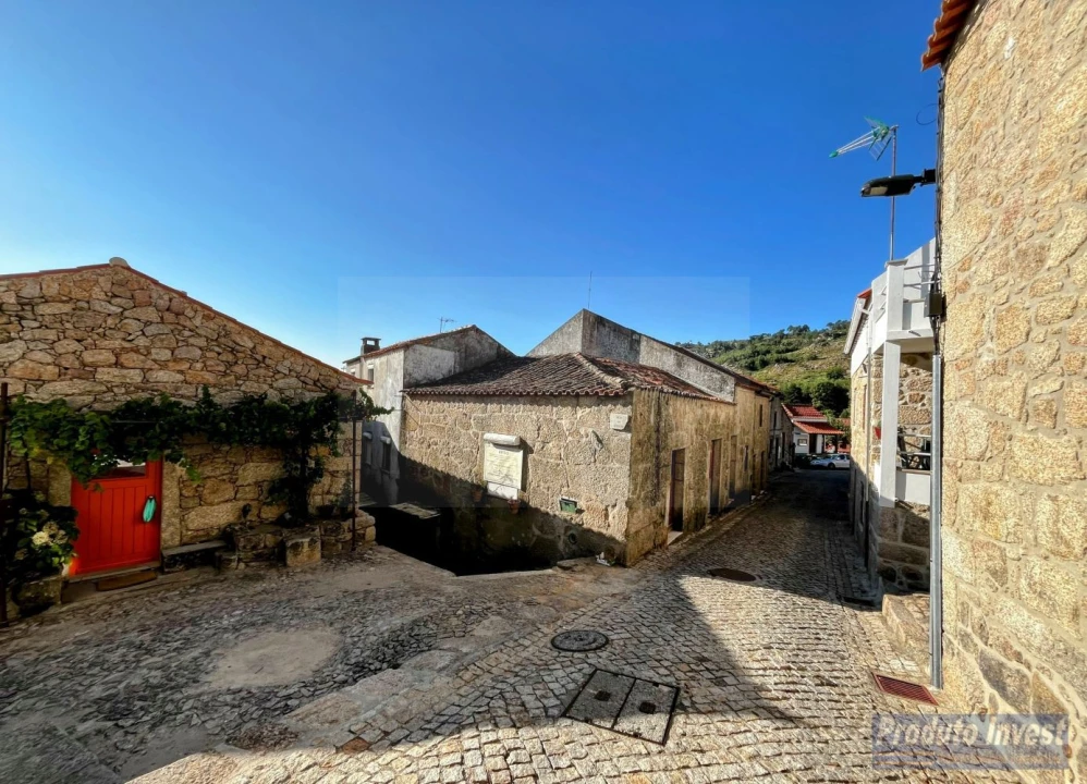 Moradia T5 para Venda em Castelo Novo Foto 17