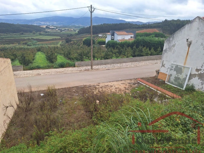Terreno para Venda em Cadaval e Pêro Moniz Foto 9