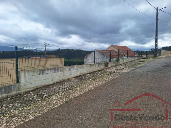 Terreno para Venda em Cadaval e Pêro Moniz Foto 11