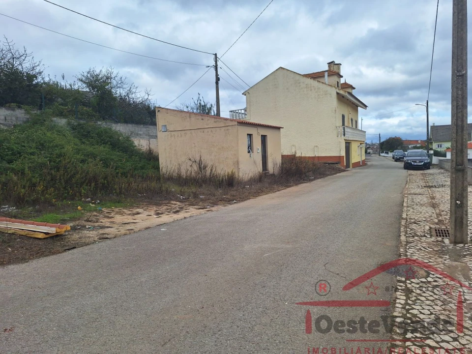 Terreno para Venda em Cadaval e Pêro Moniz Foto 7