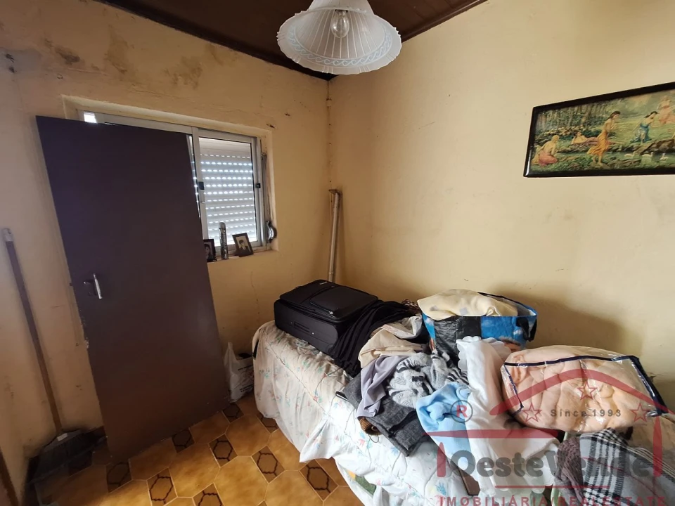 Moradia T2 para Venda em Vermelha Foto 48