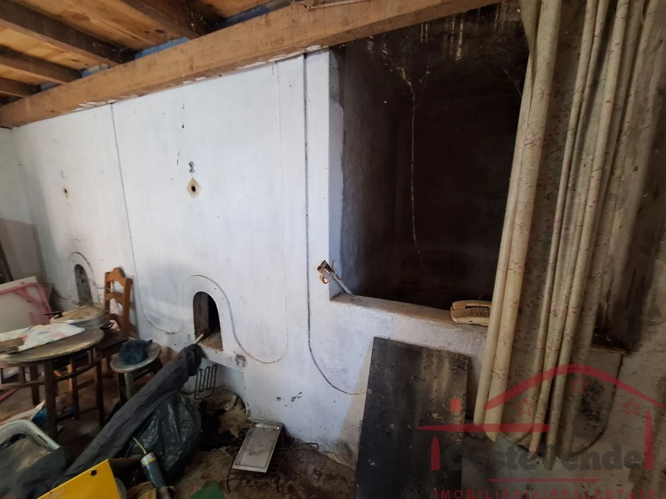 Moradia T2 para Venda em Vermelha Foto 31