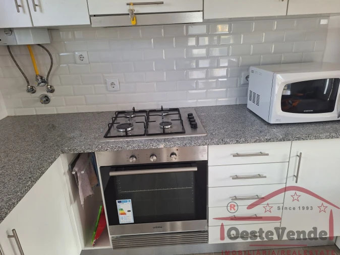 Moradia T2 para Venda em Vermelha Foto 9