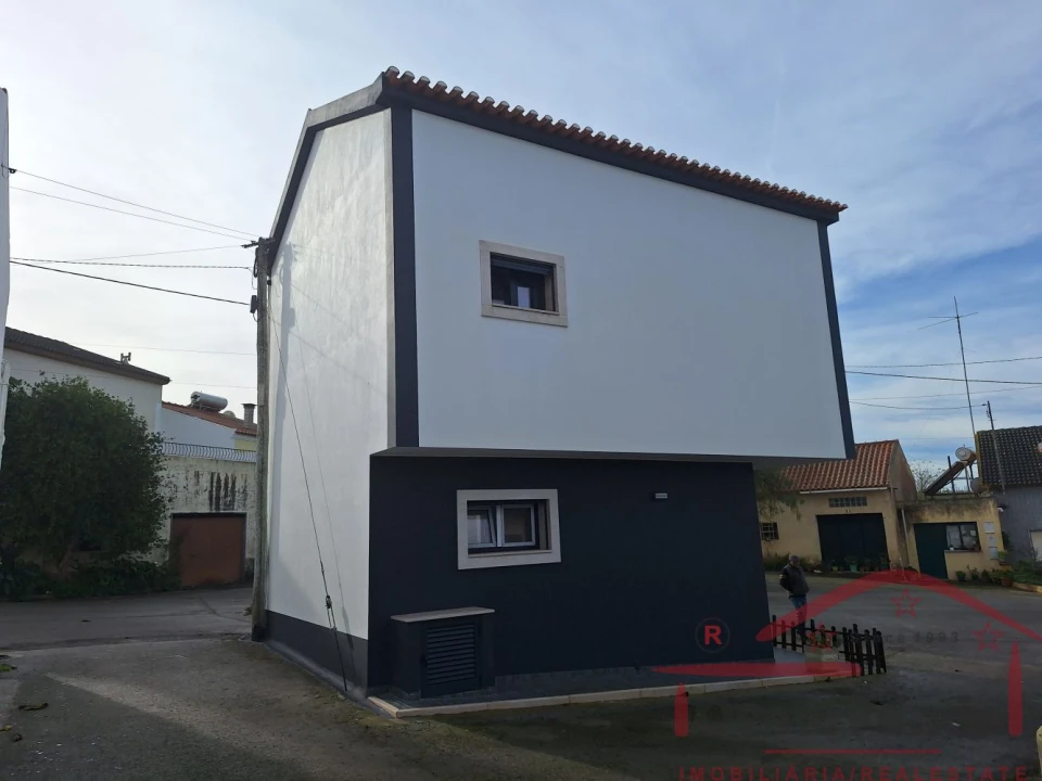 Moradia T2 para Venda em Vermelha Foto 5