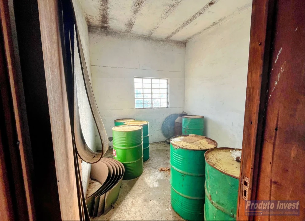 Loja para Venda em Louriçal do Campo Foto 18