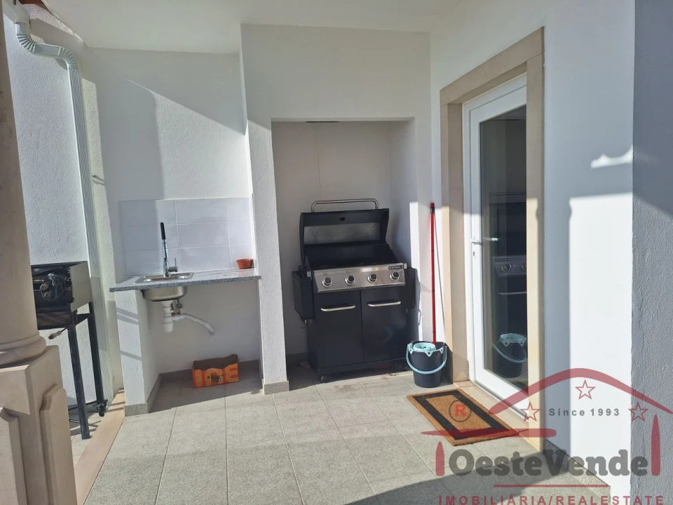 Moradia T4 para Venda em Cadaval e Pêro Moniz Foto 8