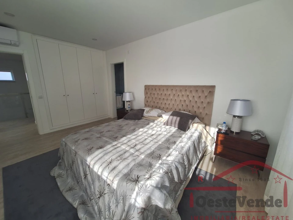 Moradia T4 para Venda em Cadaval e Pêro Moniz Foto 46