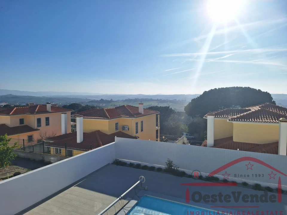 Moradia T4 para Venda em Cadaval e Pêro Moniz Foto 57