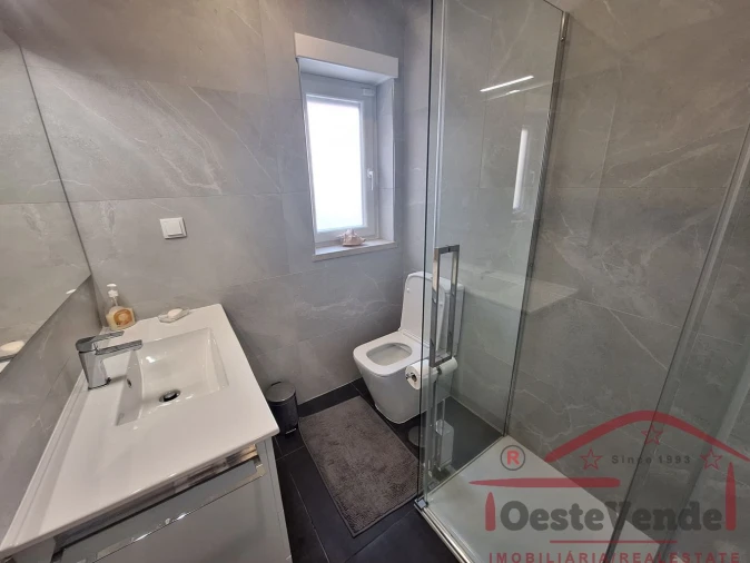 Moradia T4 para Venda em Cadaval e Pêro Moniz Foto 28